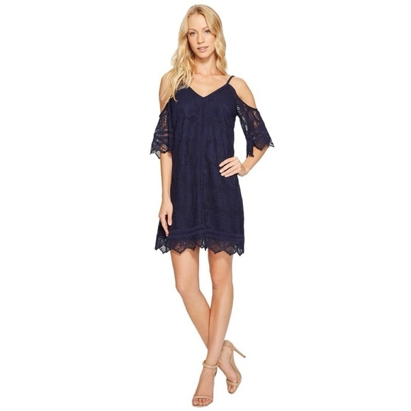 Laundry by Shelli Segal - Cold Shoulder Trapeze Venise Dress - Picture 3 of 10